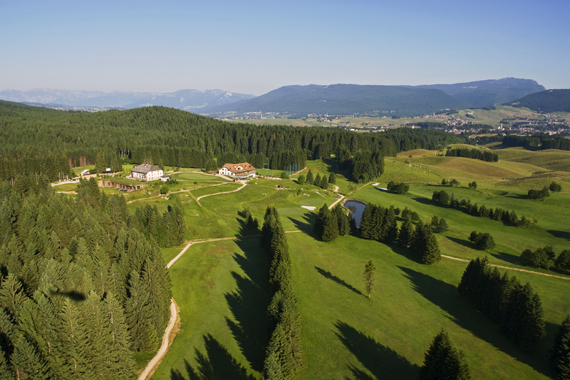 campi-da-golf-altopiano-asiago